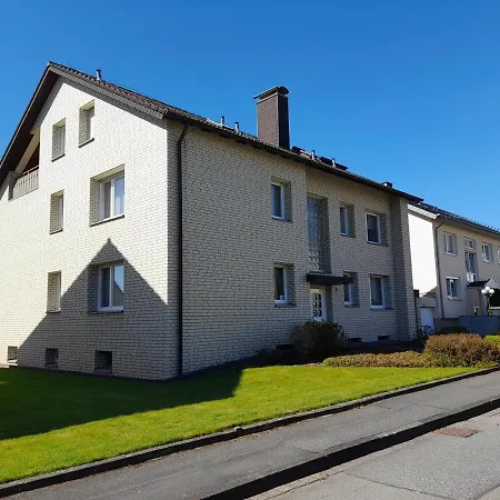 Und Gaestezimmer Iburgblick Habitación en casa particular *