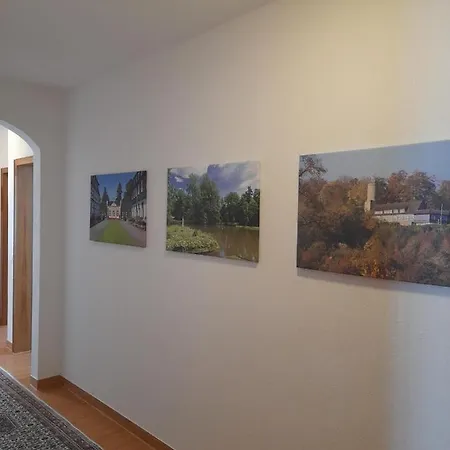 منزل للإقامة Und Gaestezimmer Iburgblick