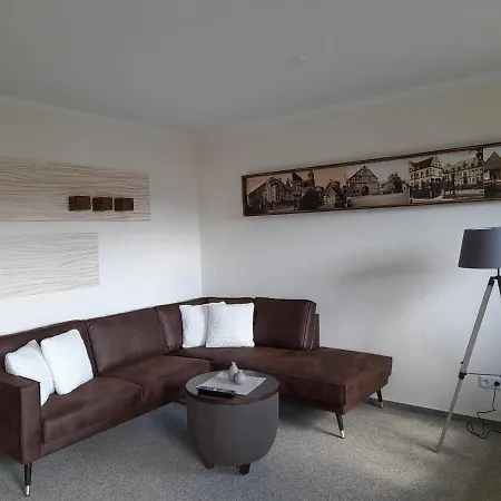 Und Gaestezimmer Iburgblick Habitación en casa particular